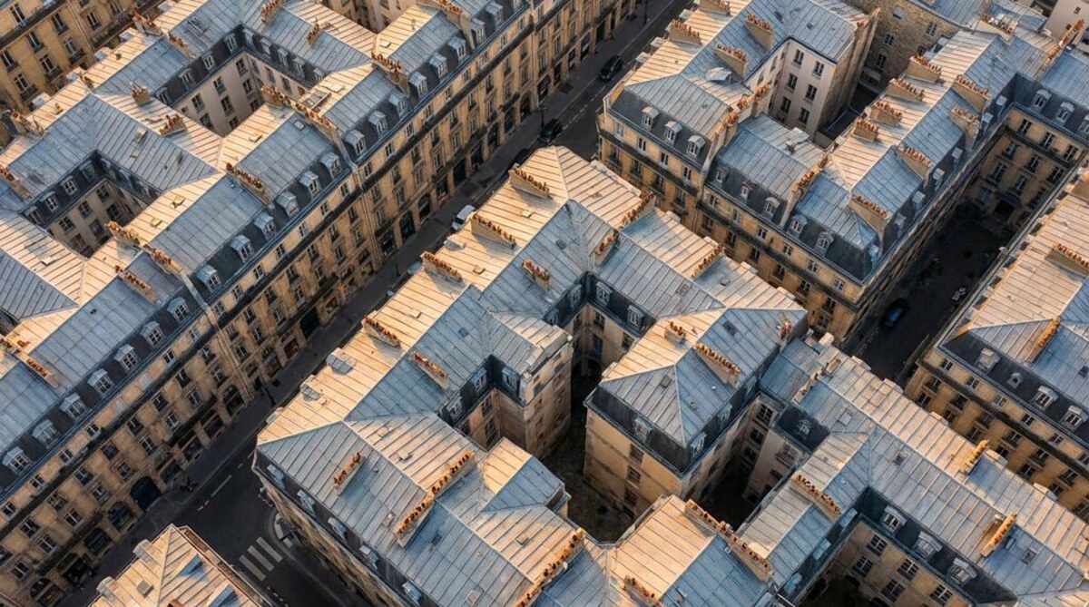 Fiscalité 2026 des non-résidents : ce qui change pour les acquéreurs étrangers à Paris